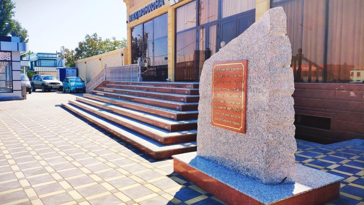 Hotel Buston Chkalovsk Extérieur photo