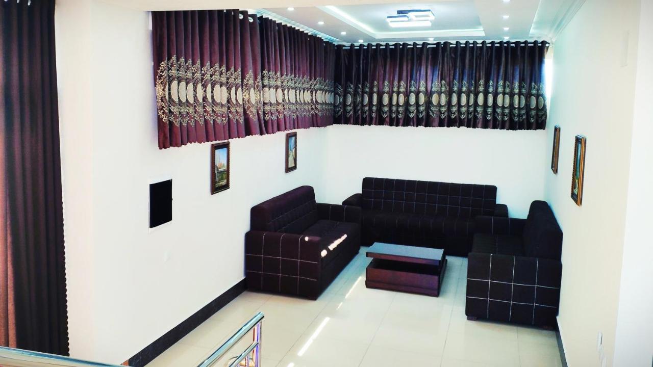 Hotel Buston Chkalovsk Extérieur photo