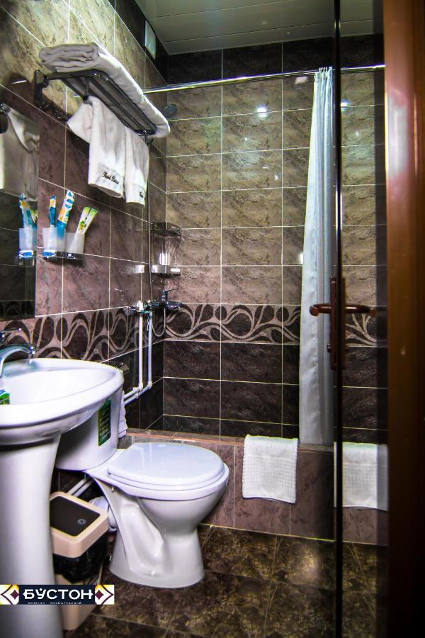 Hotel Buston Chkalovsk Extérieur photo