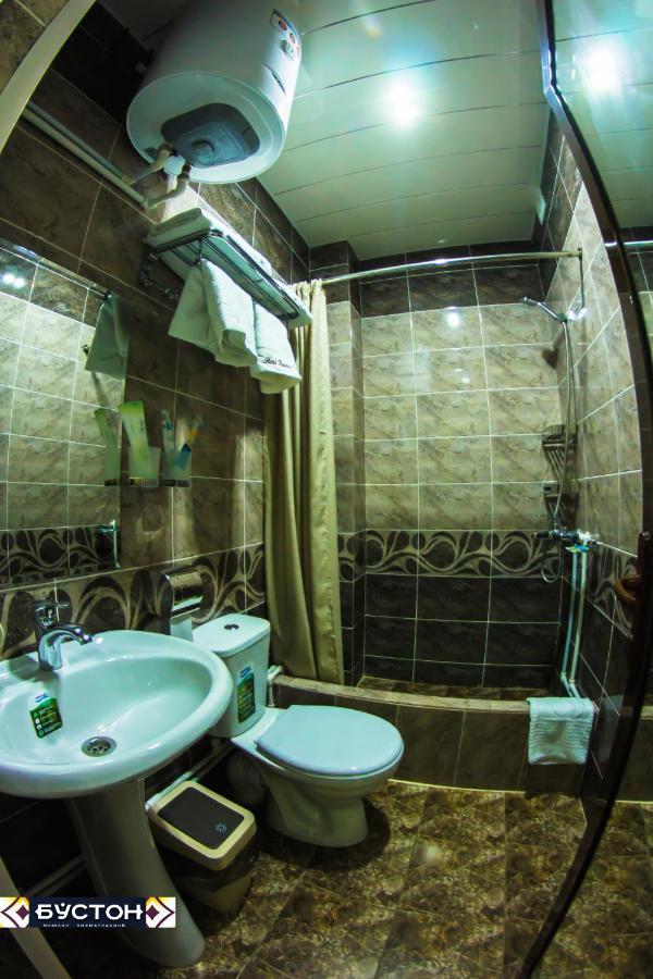 Hotel Buston Chkalovsk Extérieur photo
